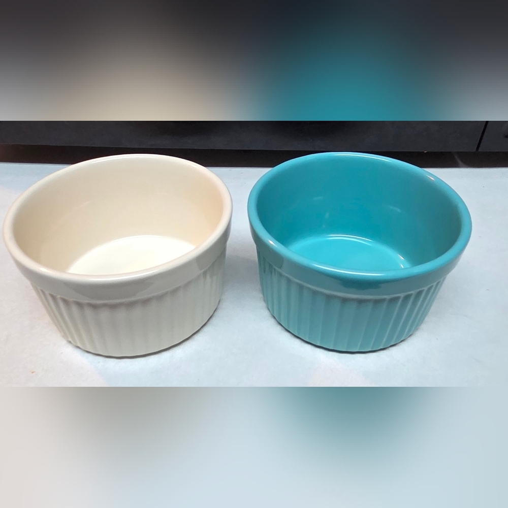 The Pioneer Woman Set Of 2 Ramekins 8oz Turquoise & White